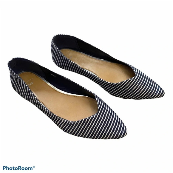 Gap Blue Stripe Pointy Denim Flats sz 6 EUC - Picture 2 of 9